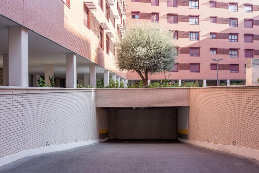 Relajate Despues De Patear Madrid Apartment Bagian luar foto